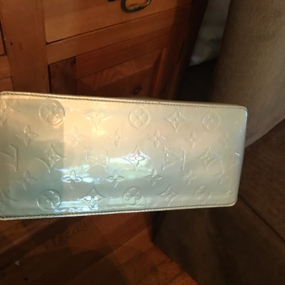 SALE! Louis Vuitton - Picture 16 of 16